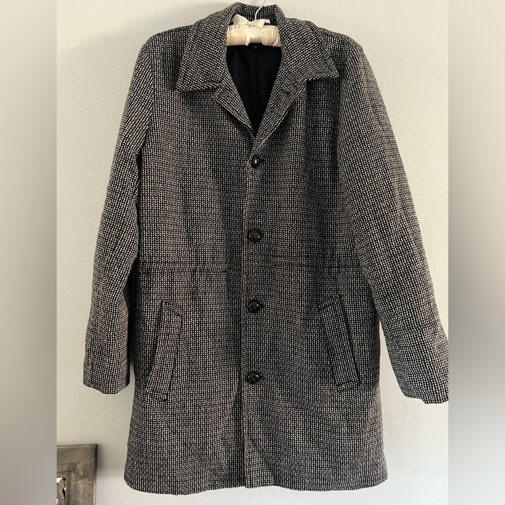 Stylish wool pea coat